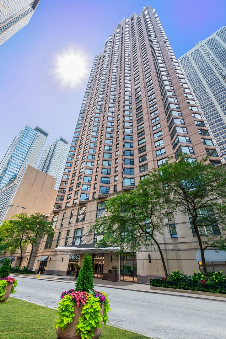 401 E Ontario St. #806, Chicago, IL 60611