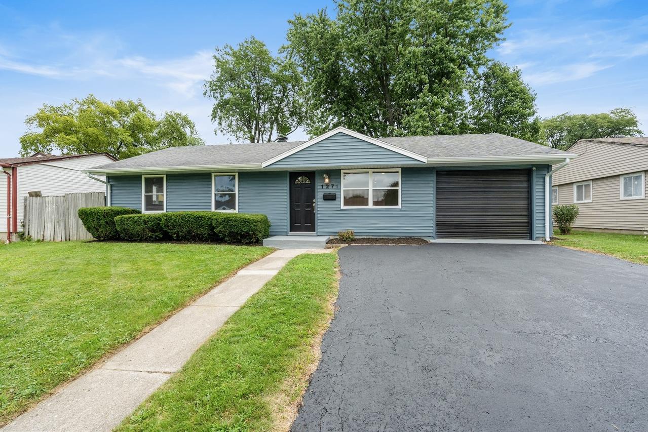 1271 Durham Dr., Aurora, IL 60506