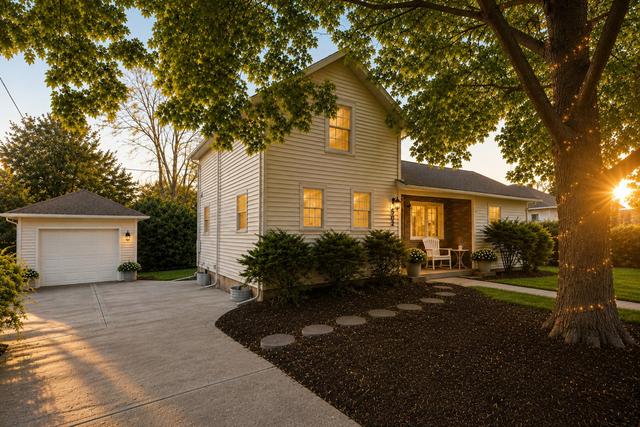 New Homes with Master Bedrooms on the 1st Floor That Attend Marengo High School: July 25th to July 31st