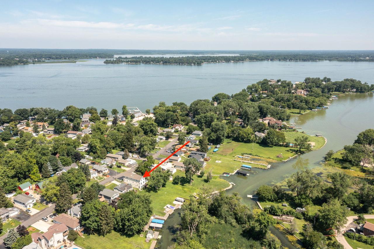 36785 N Lake St., Ingleside, IL 60041