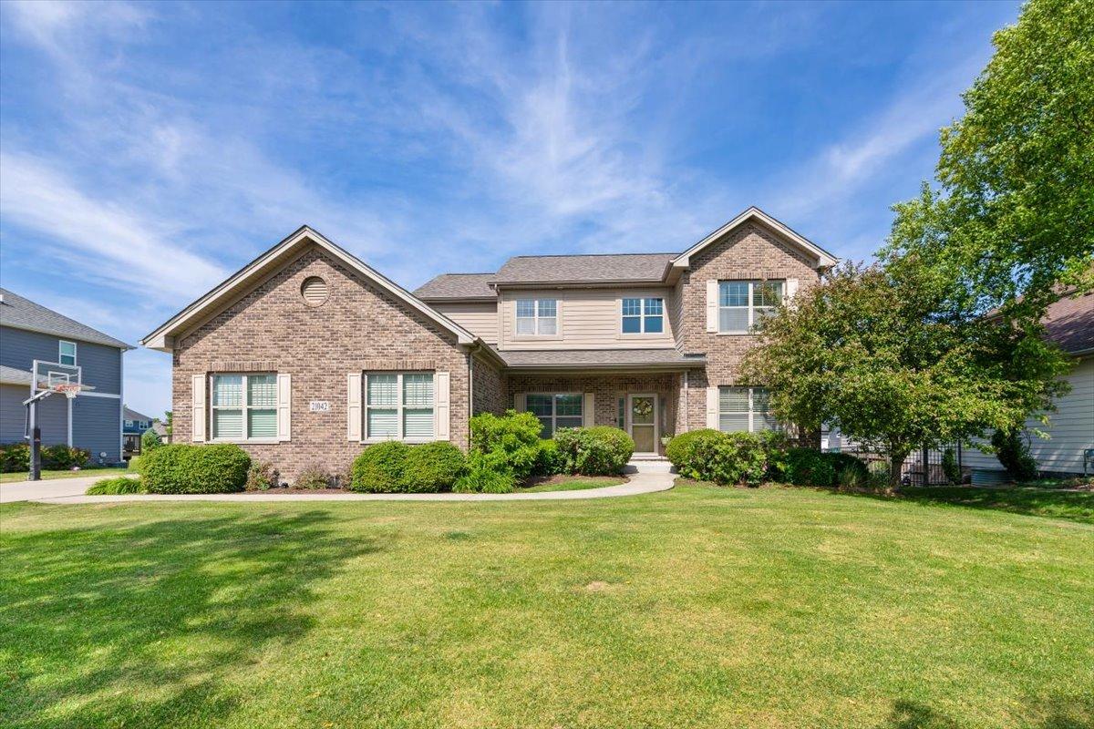21042 Lakewoods Ln., Shorewood, IL 60404