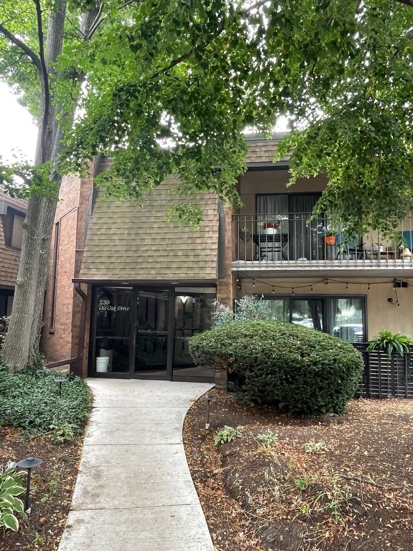 230 N Old Oak Dr. #171, Buffalo Grove, IL 60089