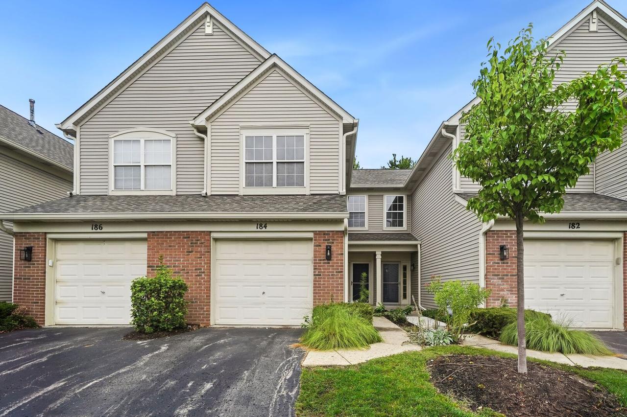 184 Stockton Dr., Grayslake, IL 60030