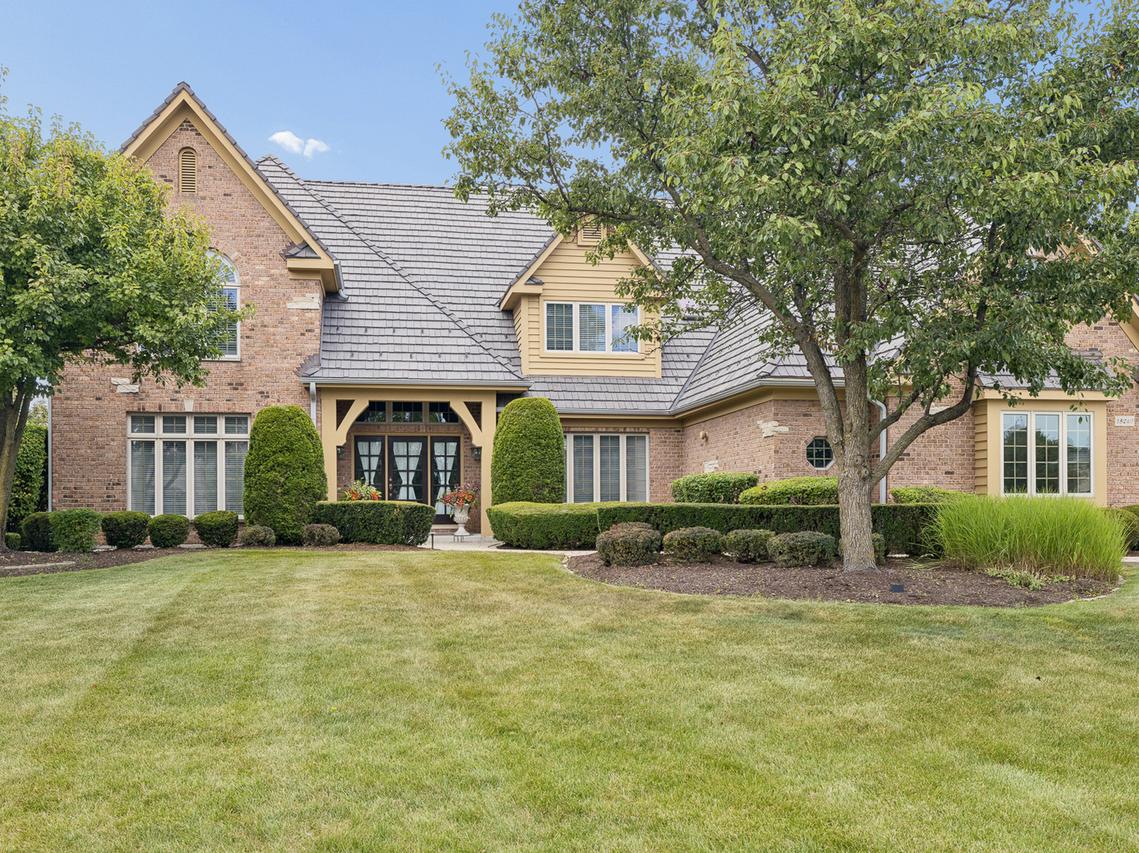 15240 Timber Ridge Ct., Orland Park, IL 60467