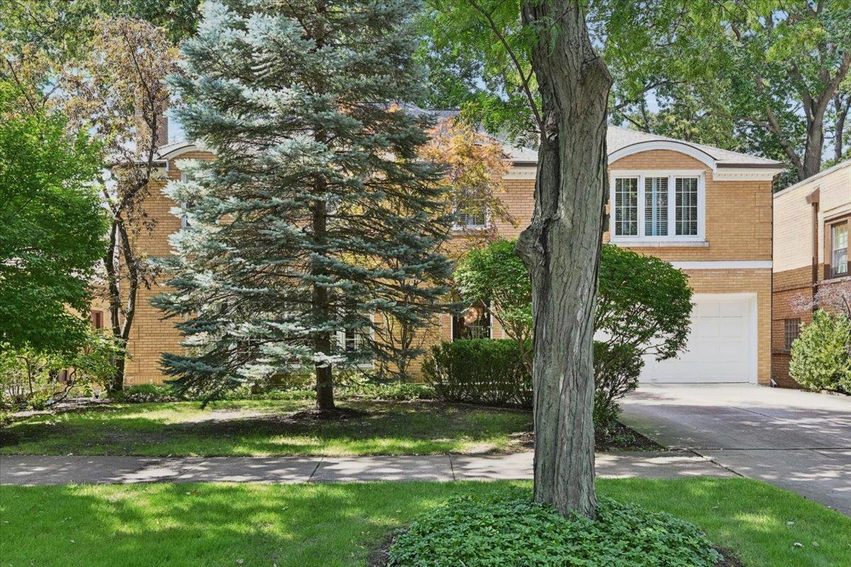 6616 N Ponchartrain Blvd., Chicago, IL 60646