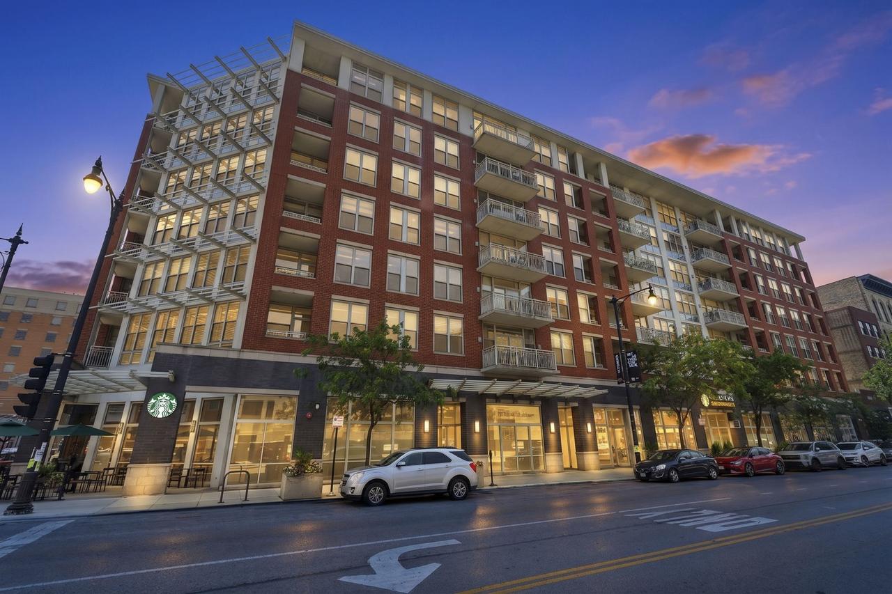 1001 W Madison St. #710, Chicago, IL 60607