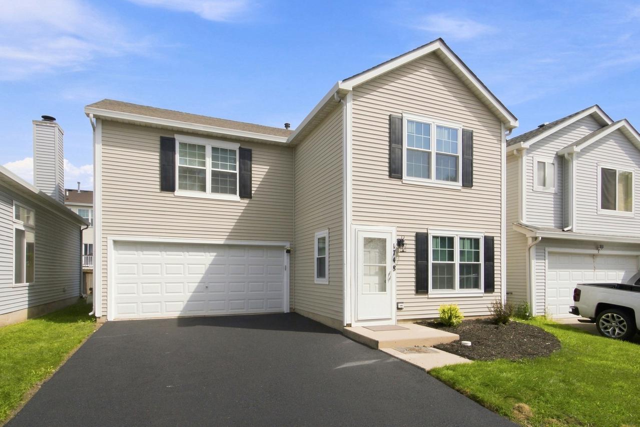1748 Linden Park Ln., Aurora, IL 60504