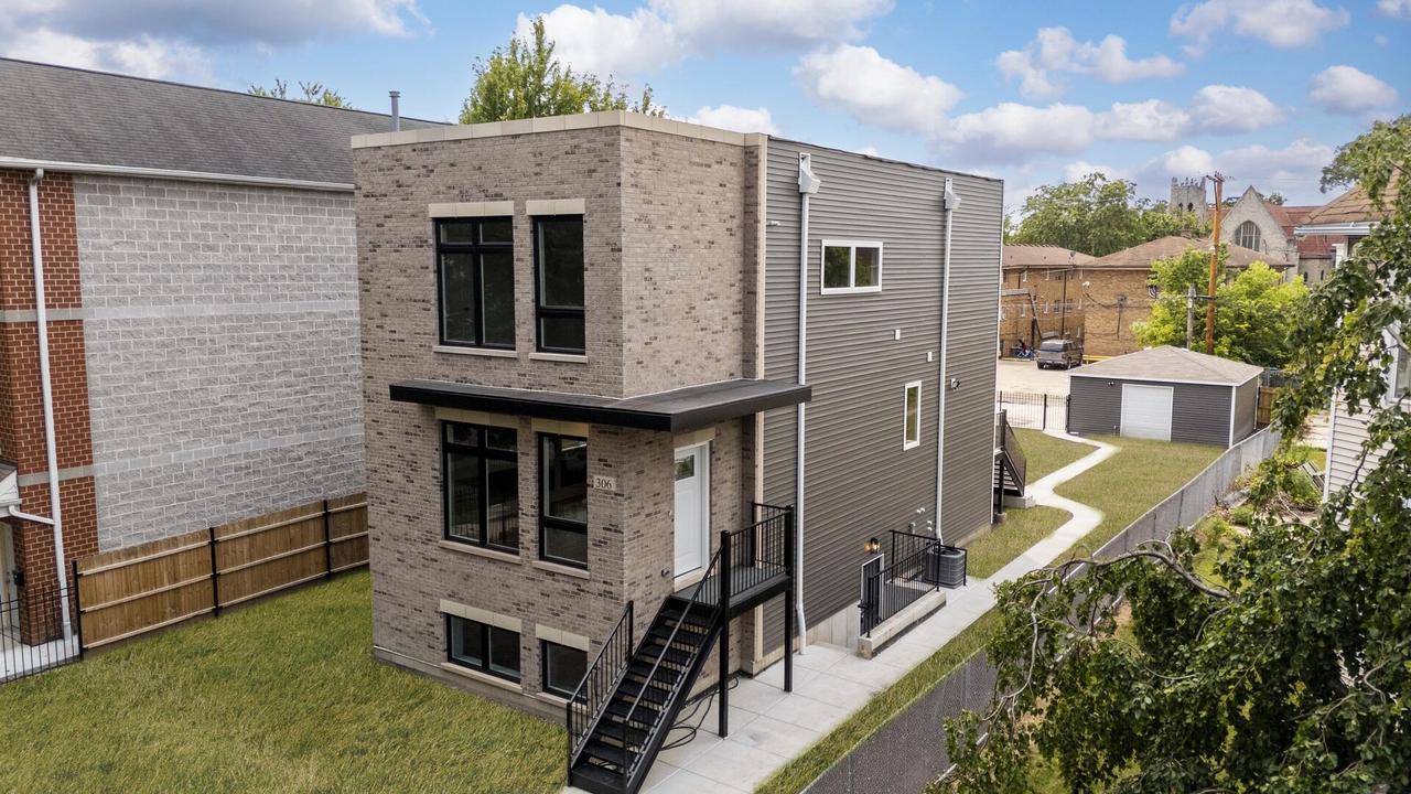 306 N Parkside Ave., Chicago, IL 60644
