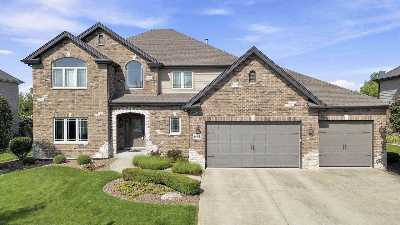 19966 Laporte Meadows Dr., Frankfort, IL 60423