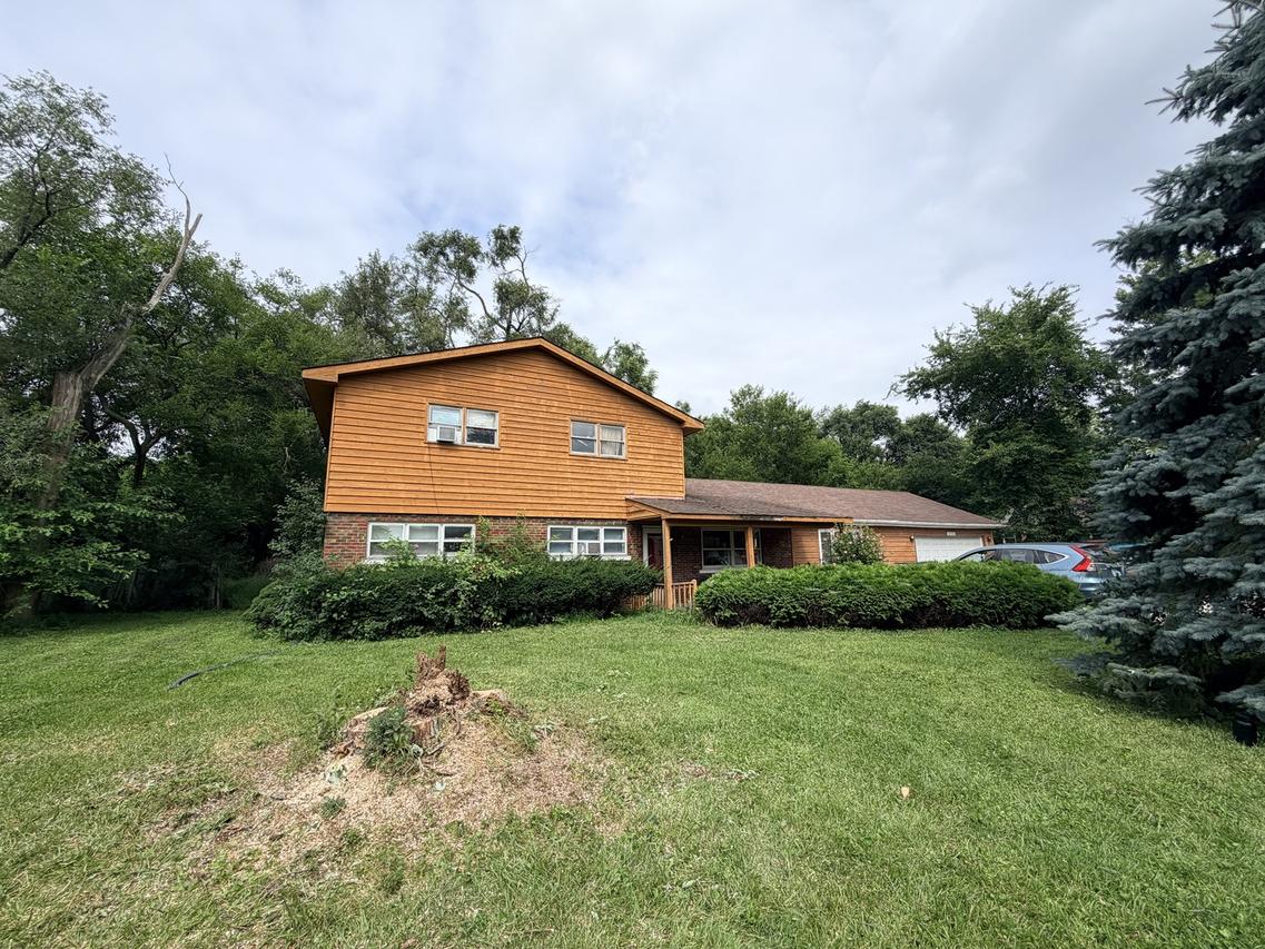 14256 Luna Ave., Midlothian, IL 60445