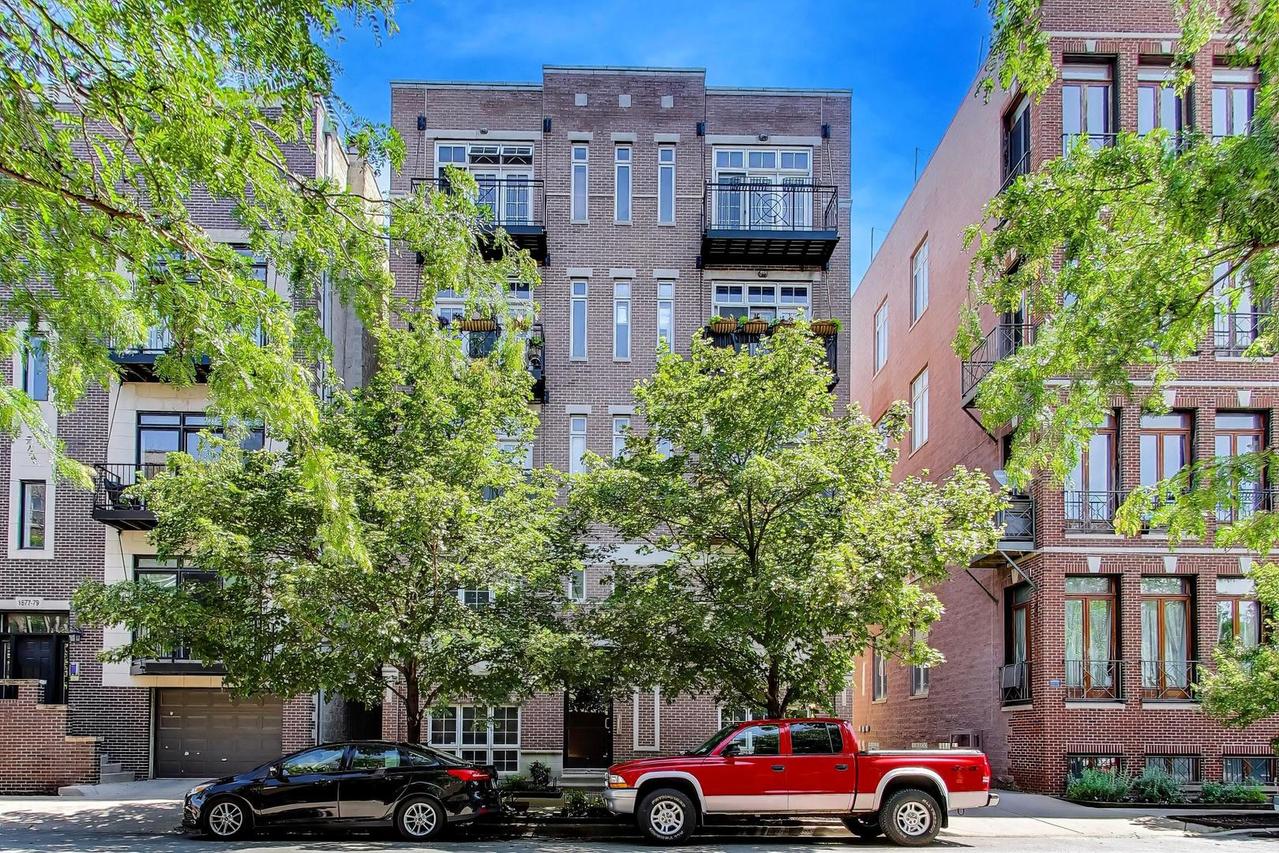 1875 N Winnebago Ave. #7, Chicago, IL 60647