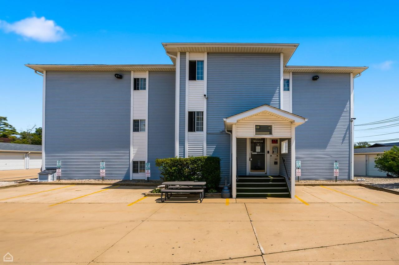 3130 W Monroe St. #107, Waukegan, IL 60085