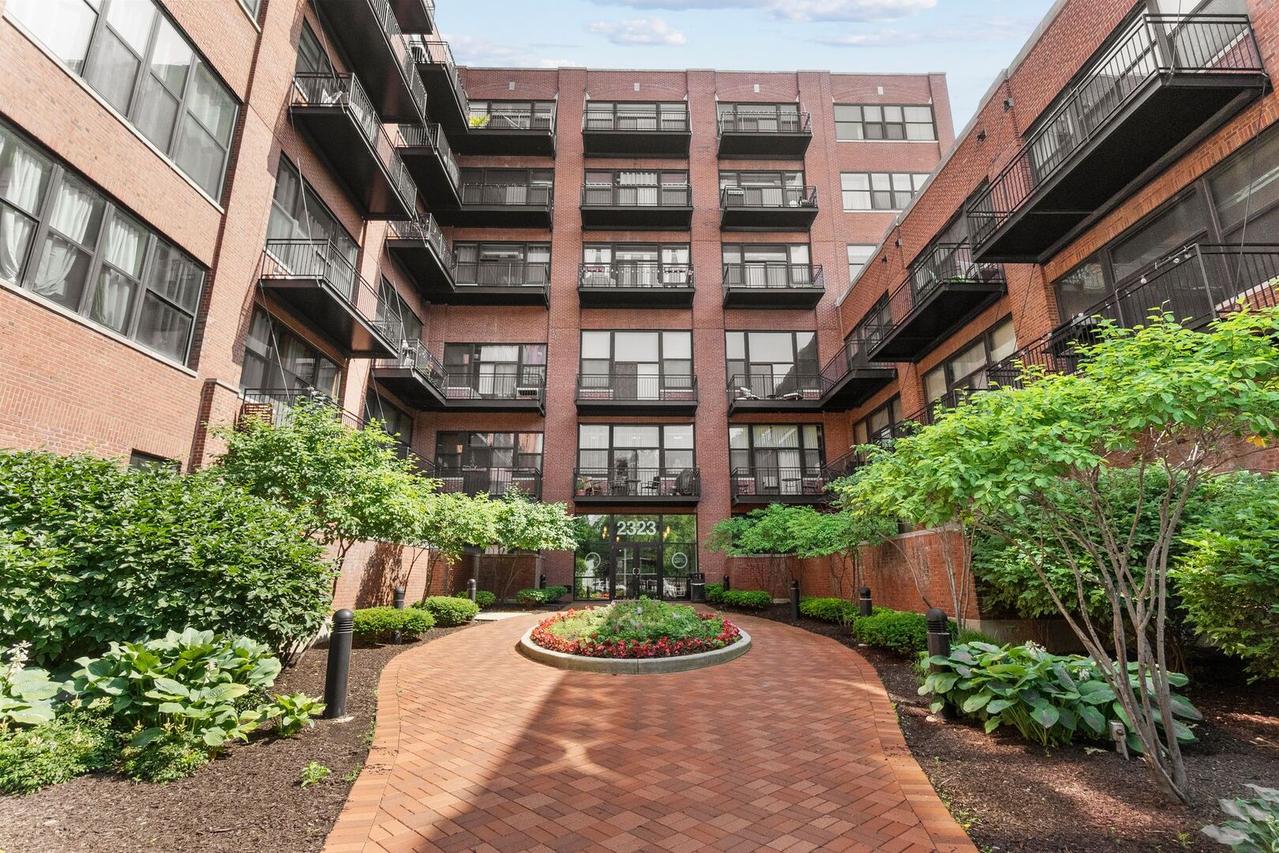 2323 W Pershing Rd. #132, Chicago, IL 60609