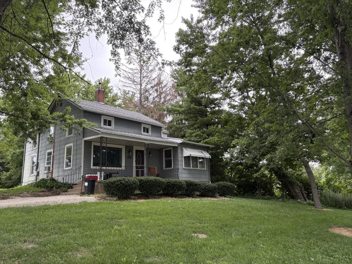 919 Backbone Rd., Princeton, IL 61356
