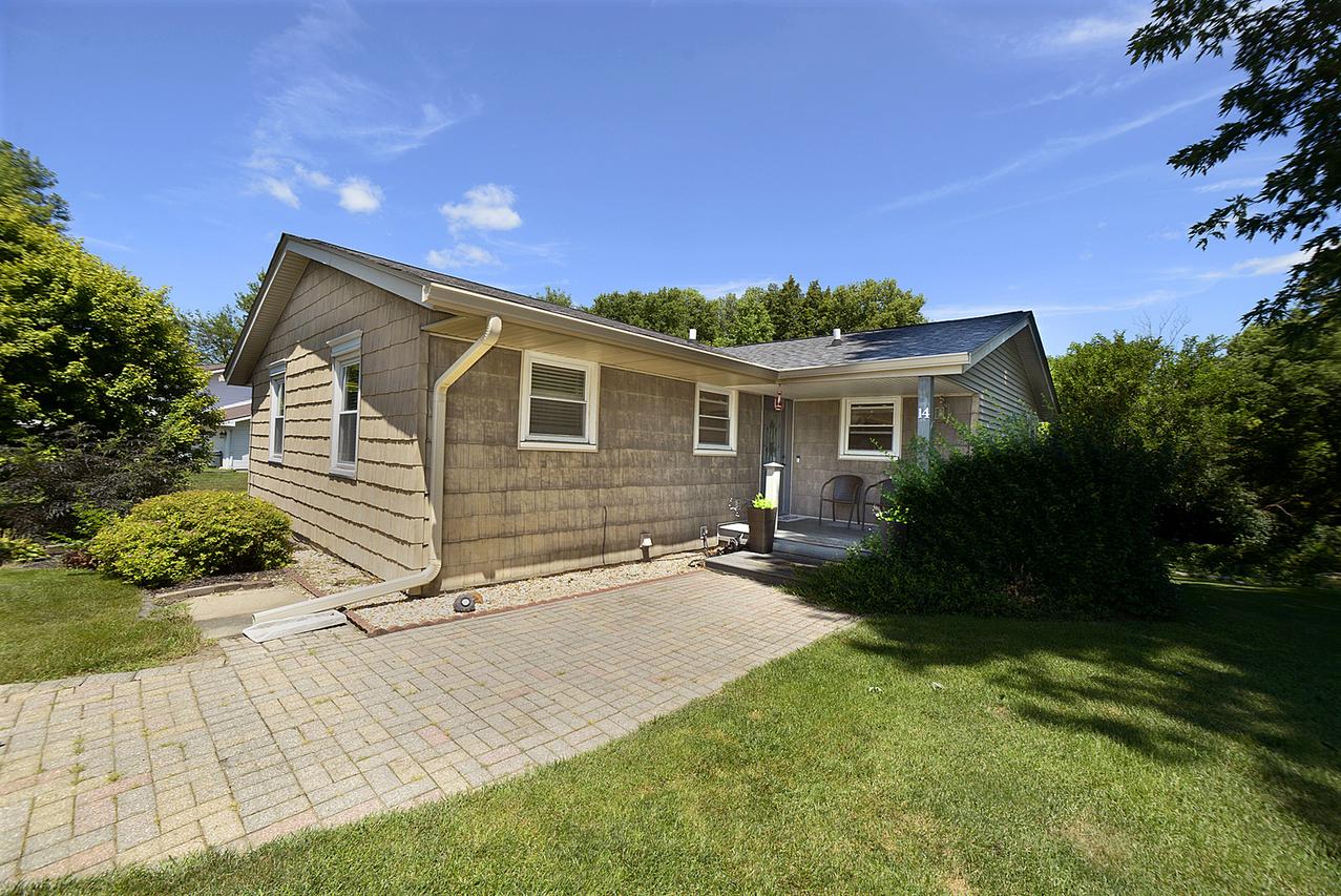 14 Bona Terra Dr., Ottawa, IL 61350