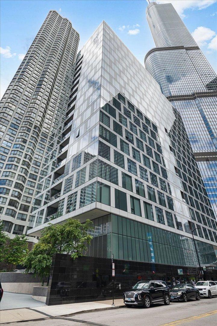 403 N Wabash Ave. #10B, Chicago, IL 60611