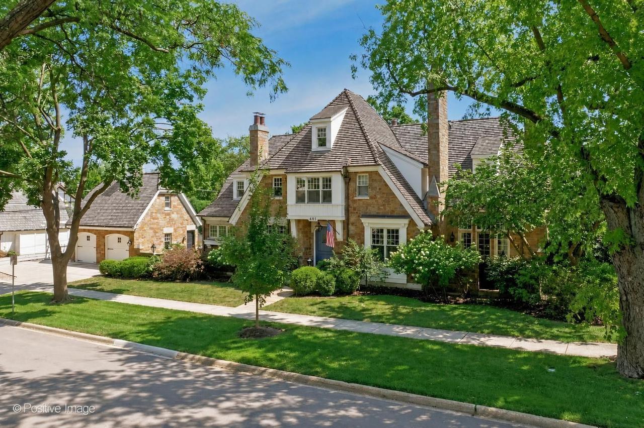 401 S Lincoln St., Hinsdale, IL 60521