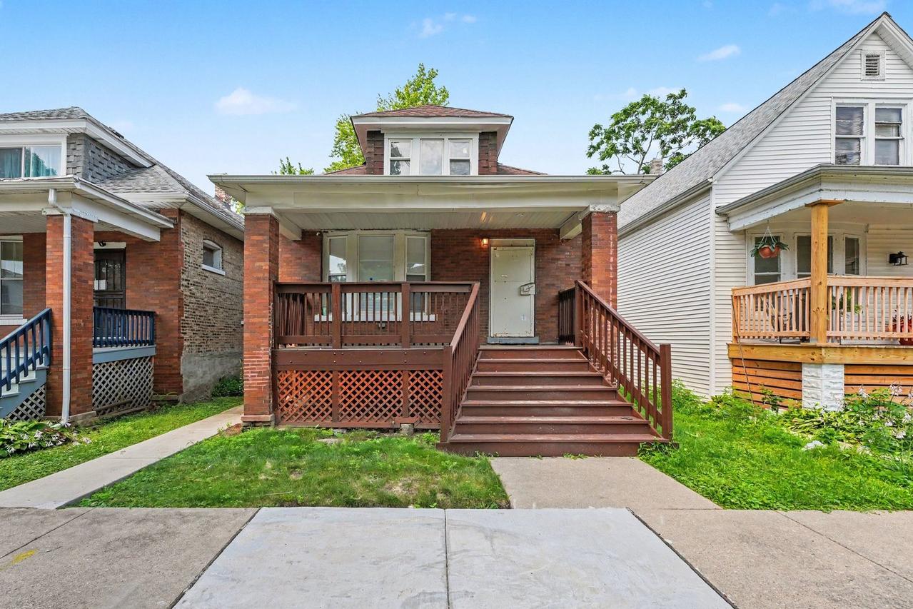7712 S Evans Ave., Chicago, IL 60619