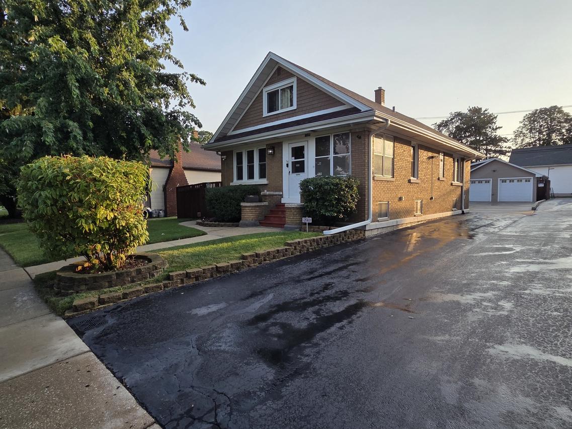 1205 Highland Ave., Joliet, IL 60435