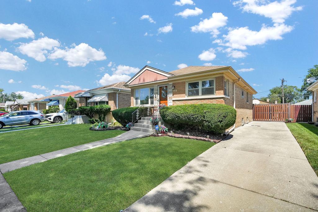 3119 Wilcox Ave., Bellwood, IL 60104