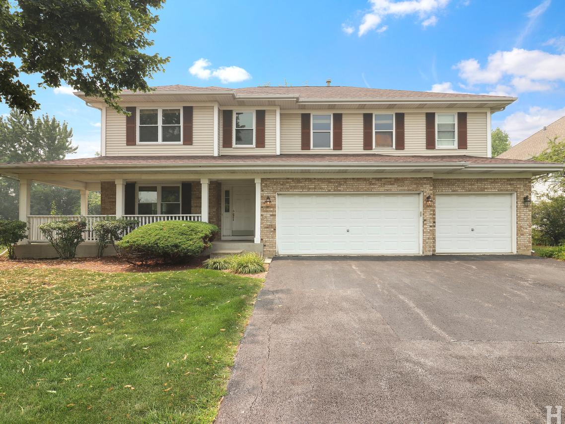 8032 Connor Dr., Long Grove, IL 60047