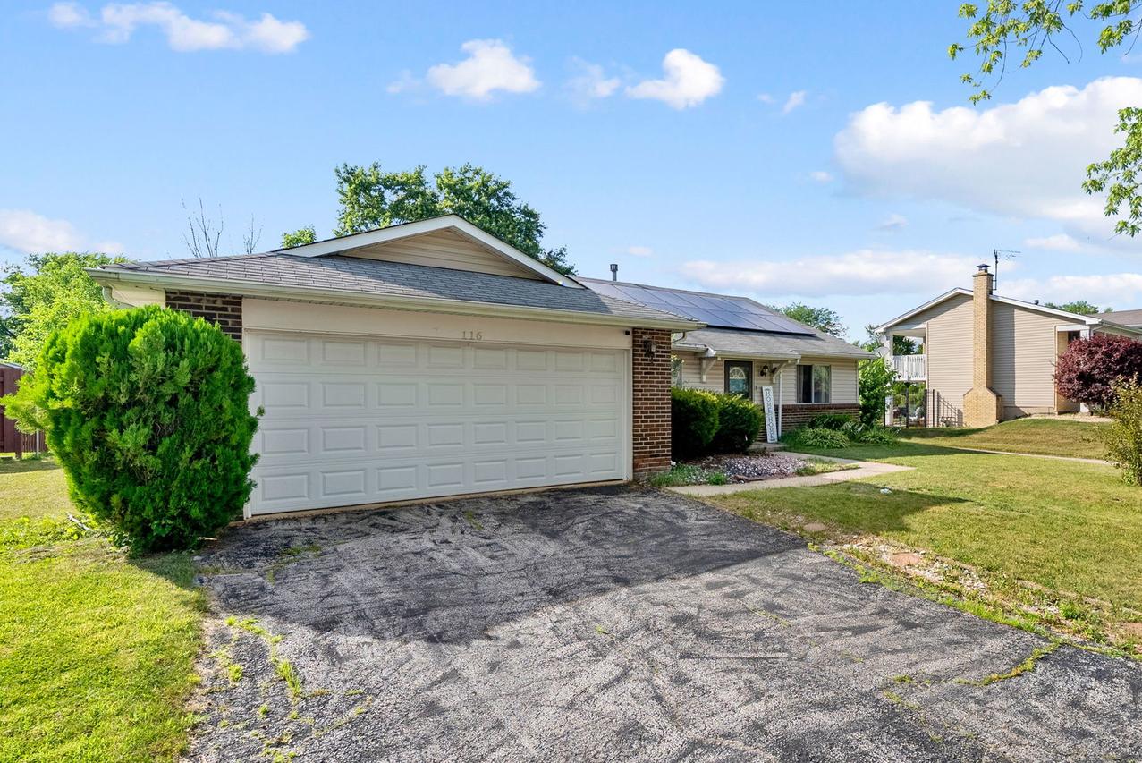 116 Cloverleaf Rd., Matteson, IL 60443