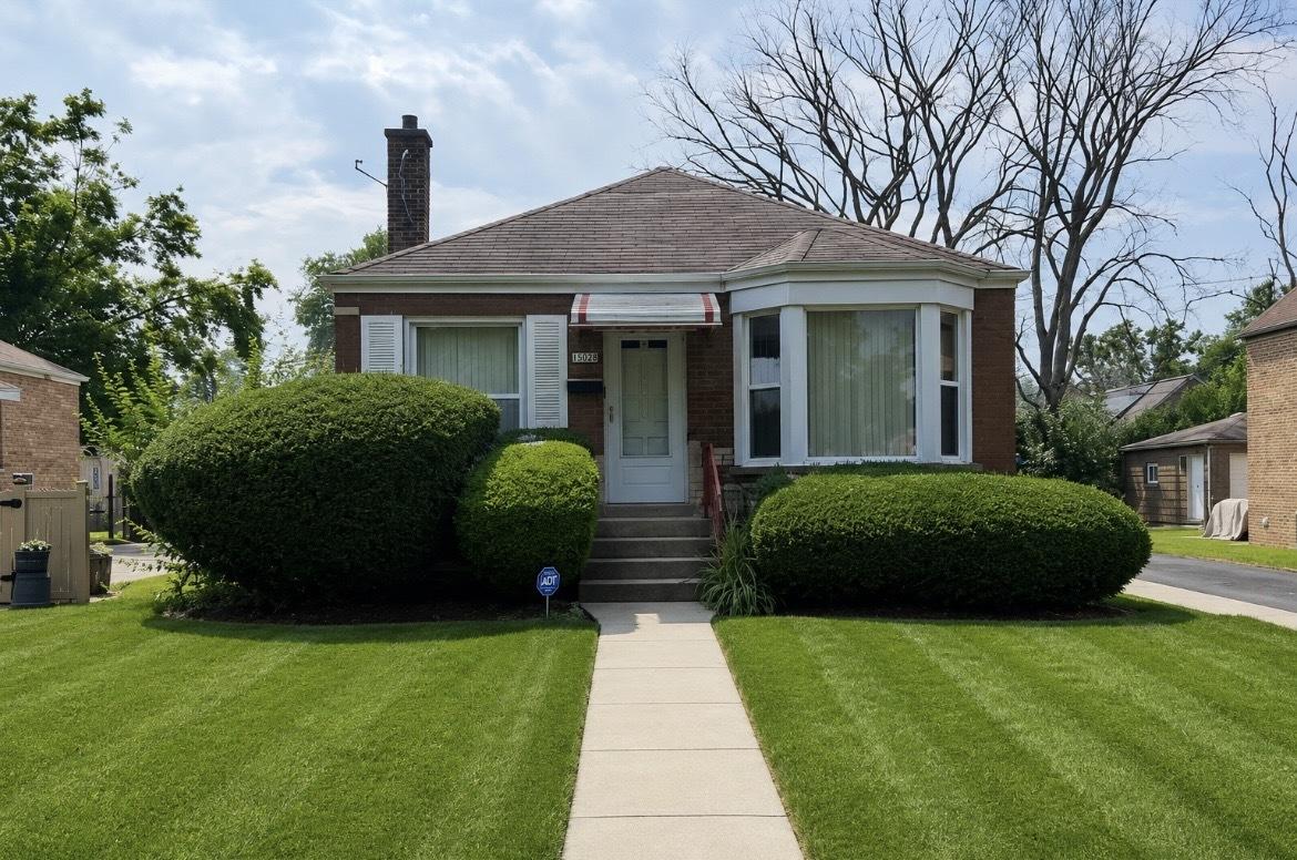 2536 S 13th Ave., Broadview, IL 60155