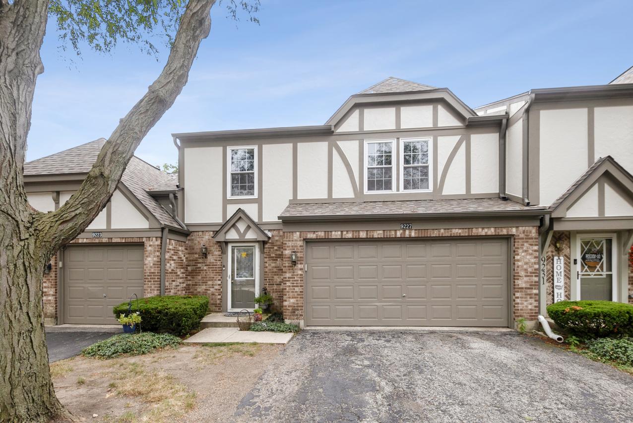 9227 Dexter Ct., Orland Park, IL 60462