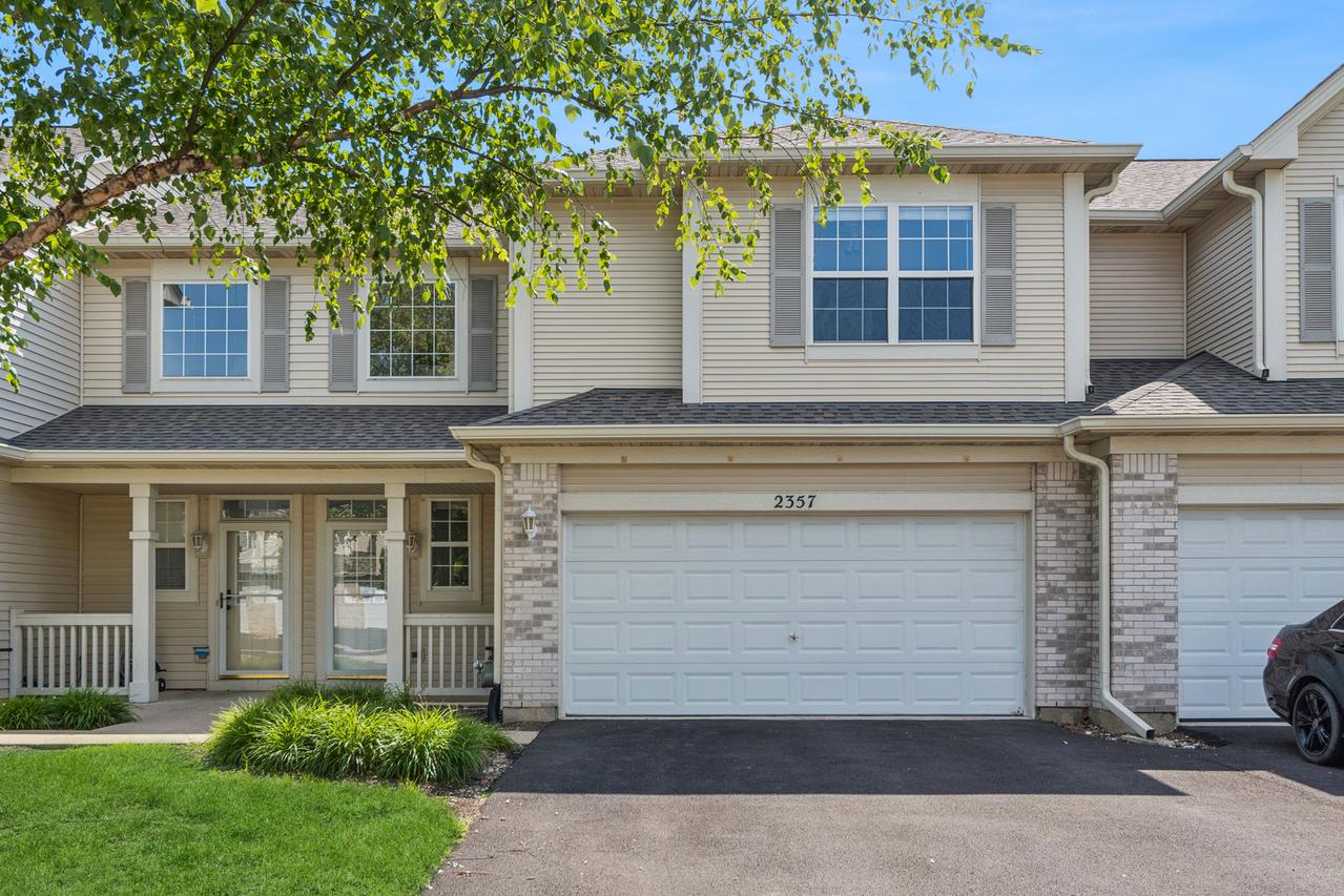 2357 Sunshine Ln., Aurora, IL 60503