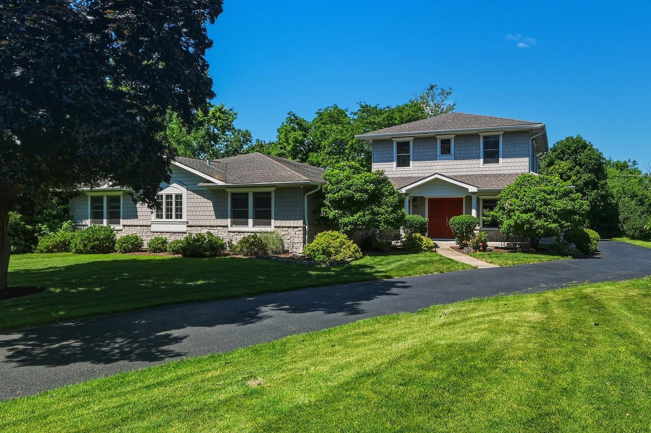 6730 S Madison St., Willowbrook, IL 60527