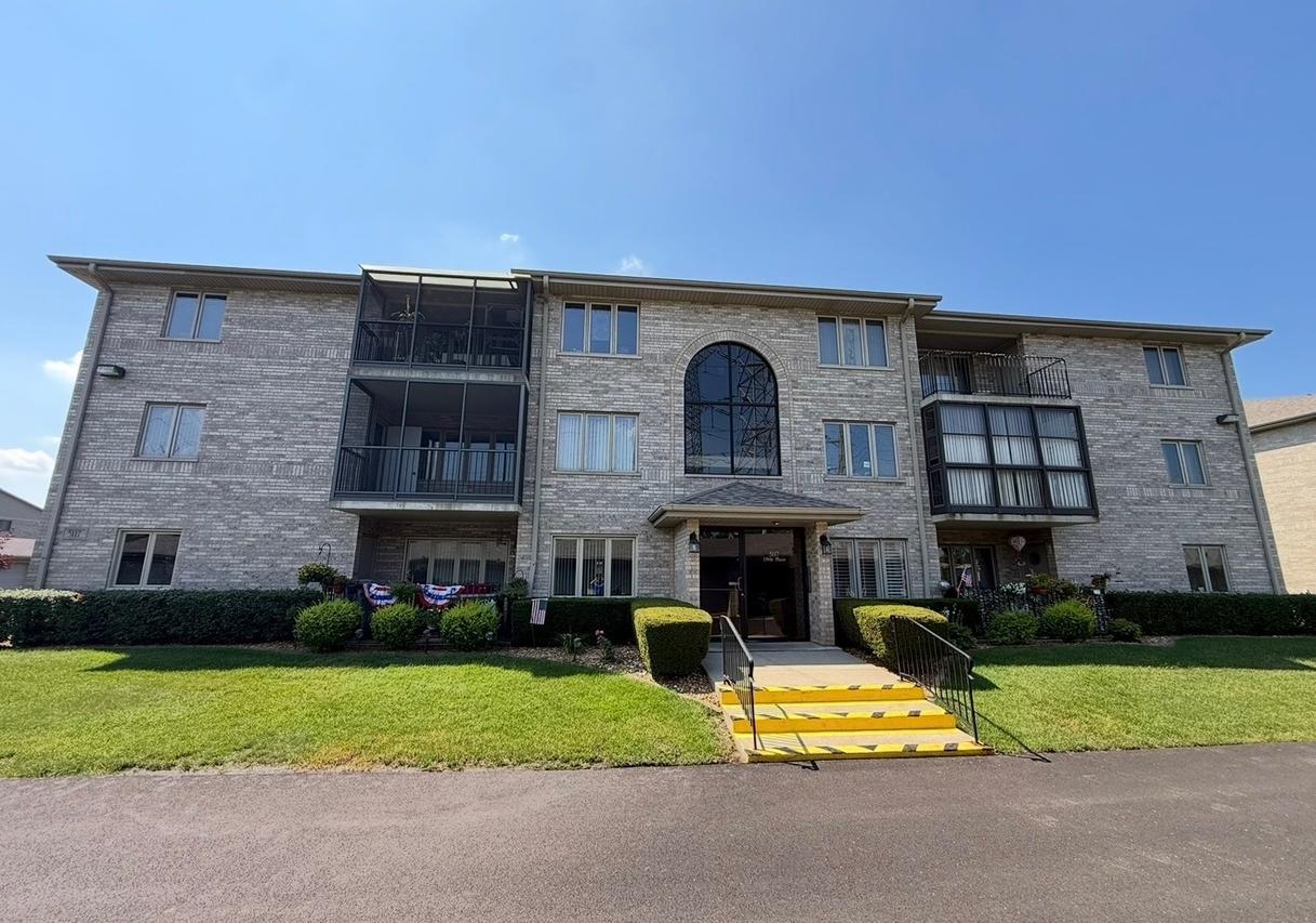 5117 139th Pl. #508, Crestwood, IL 60418