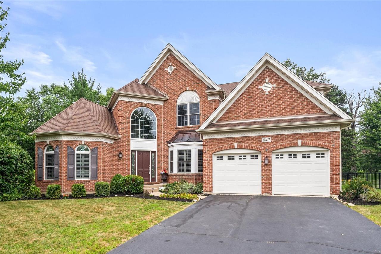 447 Lake Run Ct., North Aurora, IL 60542