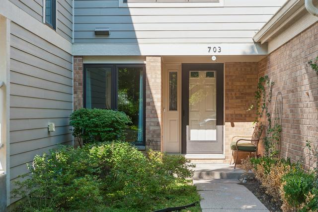 Homes Just Sold That Attend Hawthorn Elementary School North: August 18th to August 24th