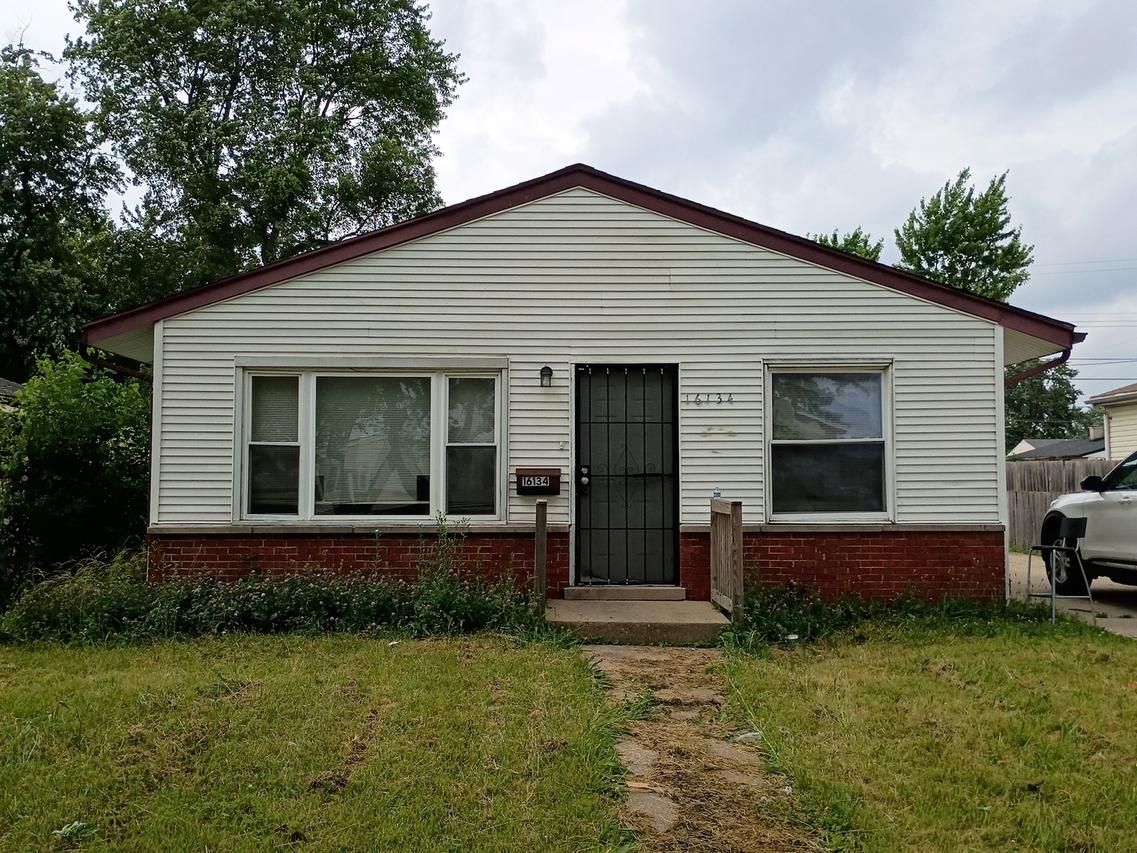 16134 Justine St., Markham, IL 60428
