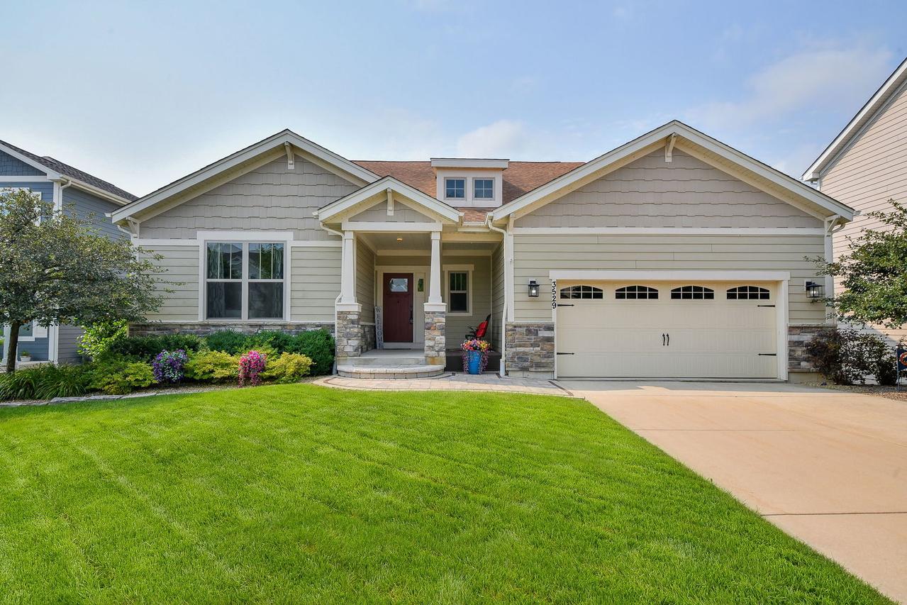 3529 Gallant Fox Dr., Elgin, IL 60124