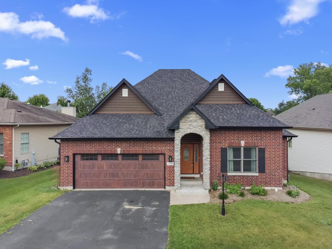 1400 Savanna Ln., Woodstock, IL 60098