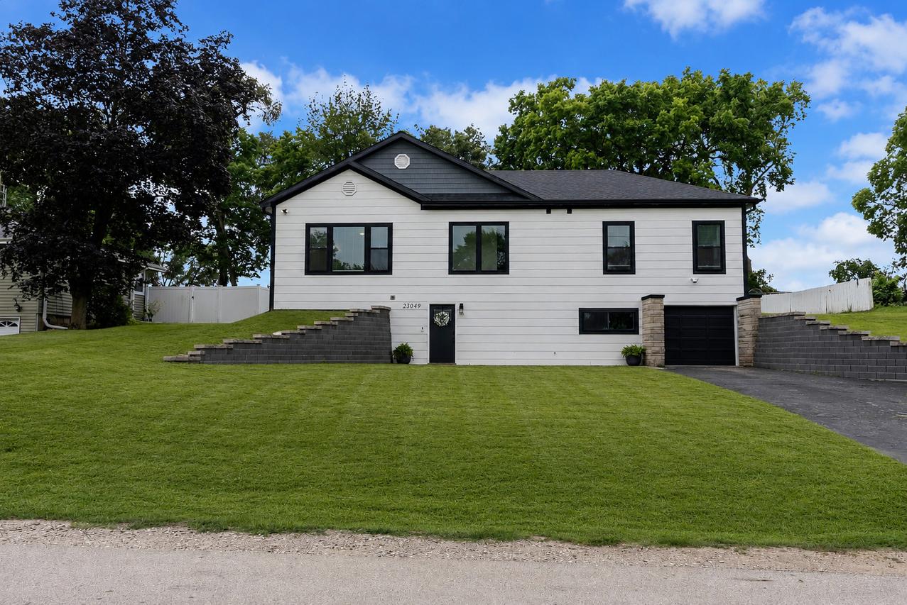 23049 W Andrew Ave., Channahon, IL 60410