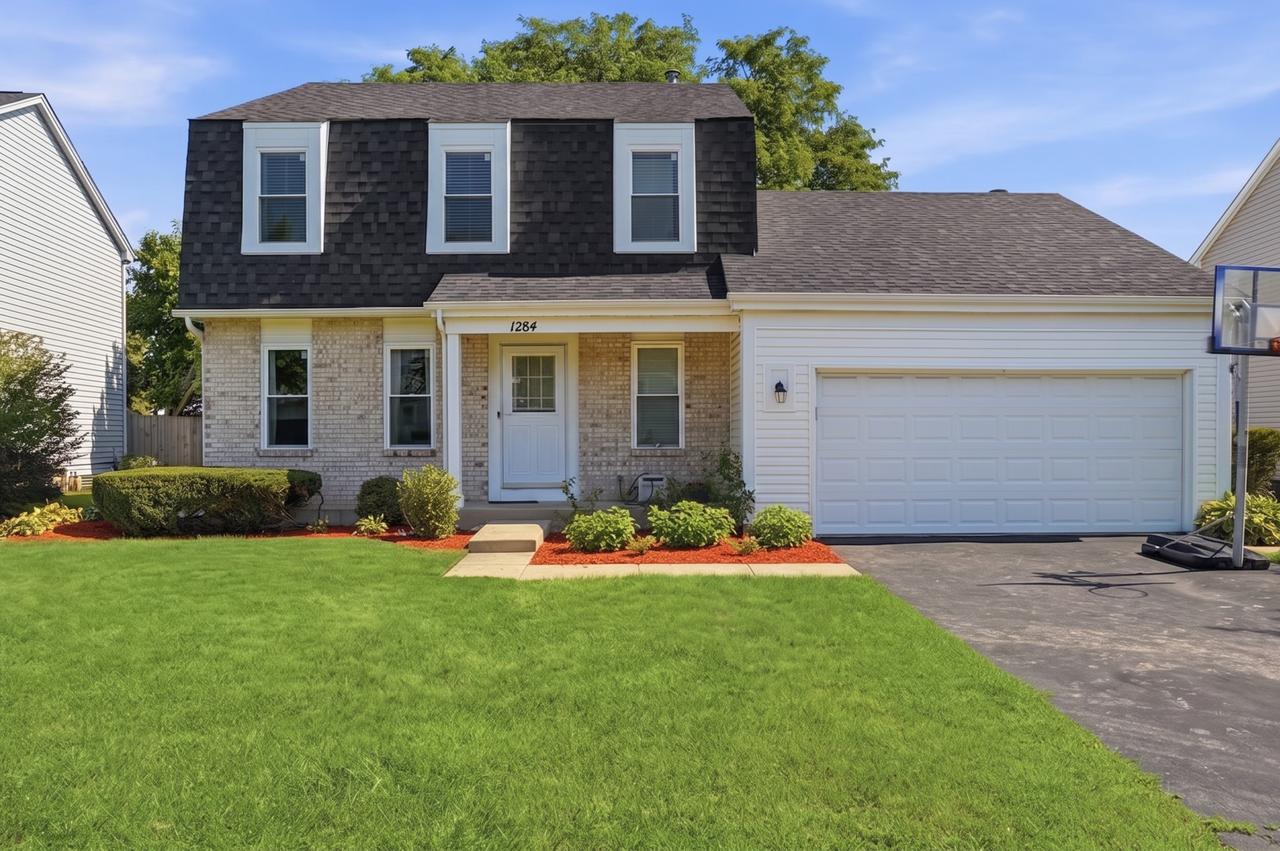 1284 Regent Dr., Mundelein, IL 60060