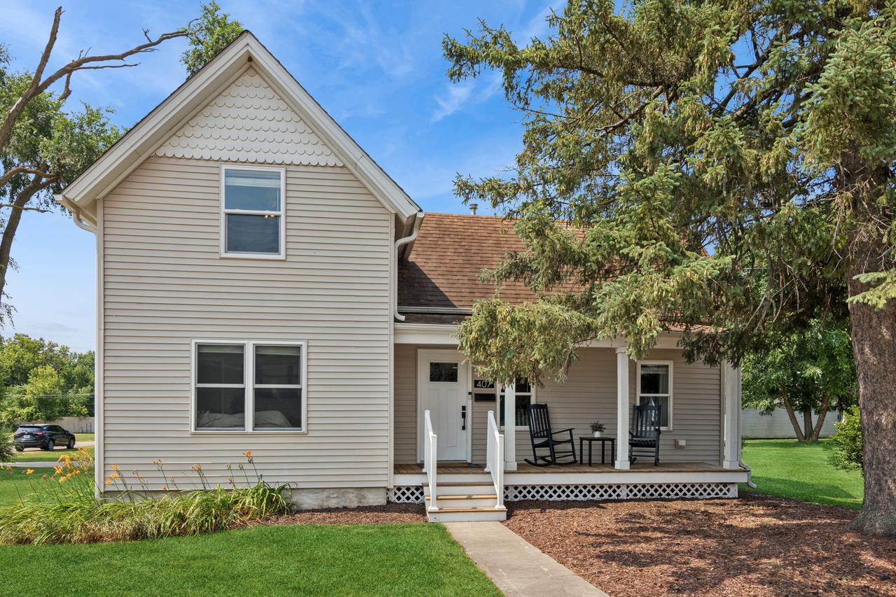 407 E Park St., Harvard, IL 60033