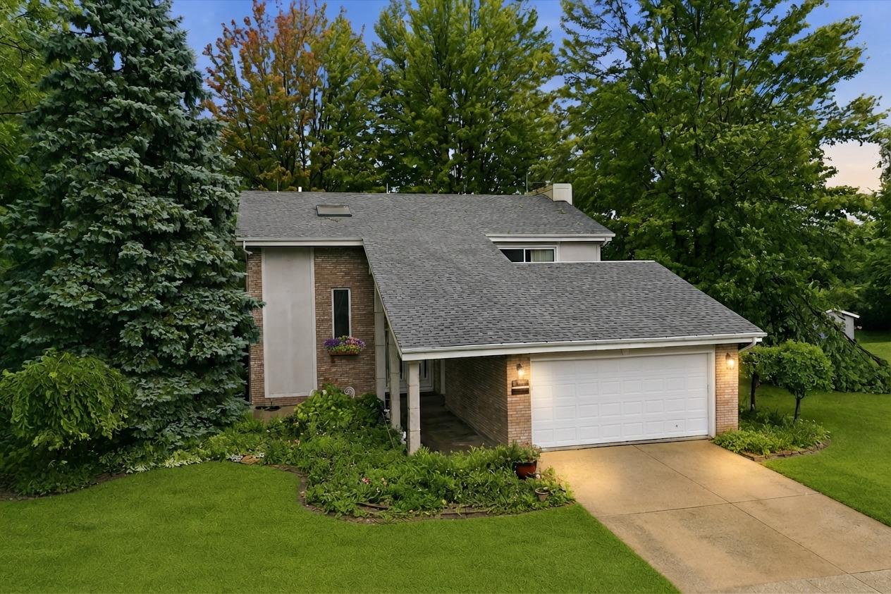 24605 S Stone Ridge Ln., Crete, IL 60417