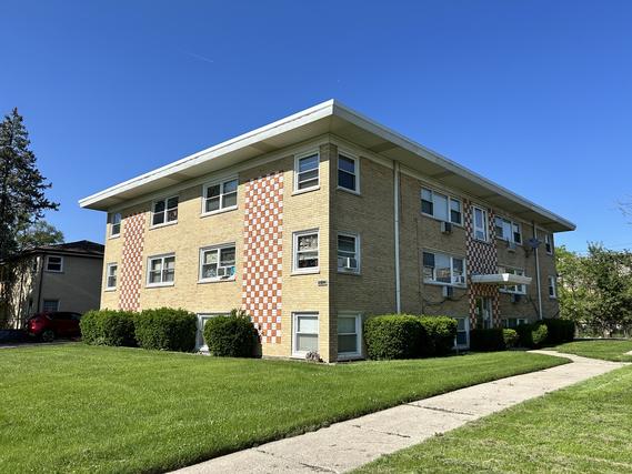 New Homes with Master Bedrooms on the 1st Floor That Attend Worth Elementary School: July 25th to July 31st
