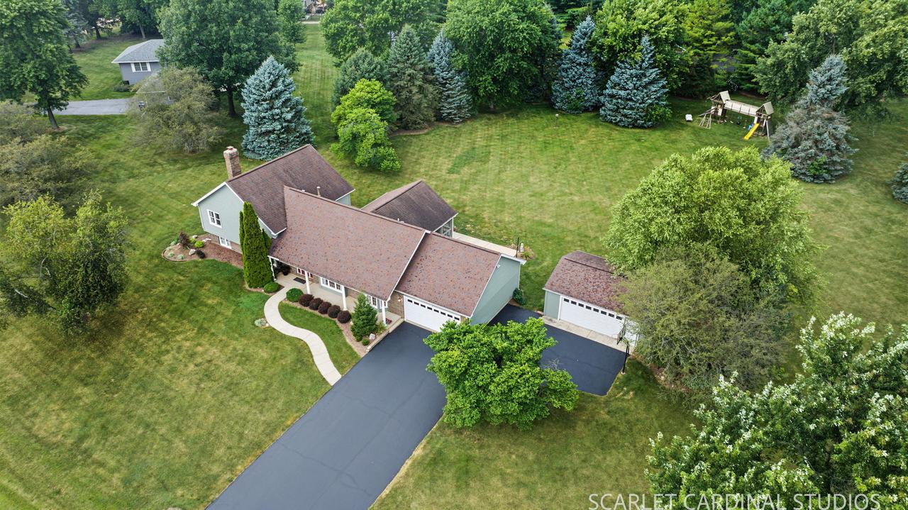 38W324 Killey Ln., Geneva, IL 60134