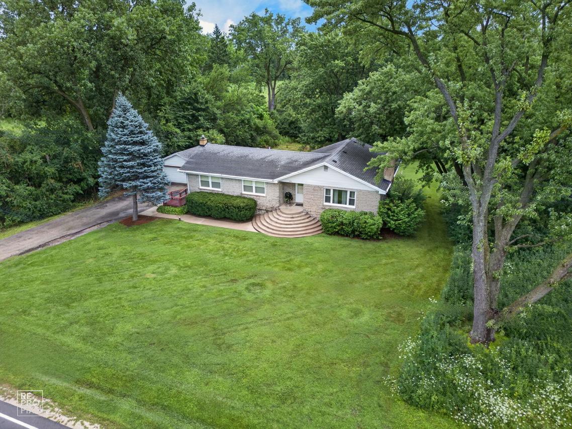4n751 aka 251 Medinah Rd., Bloomingdale, IL 60108