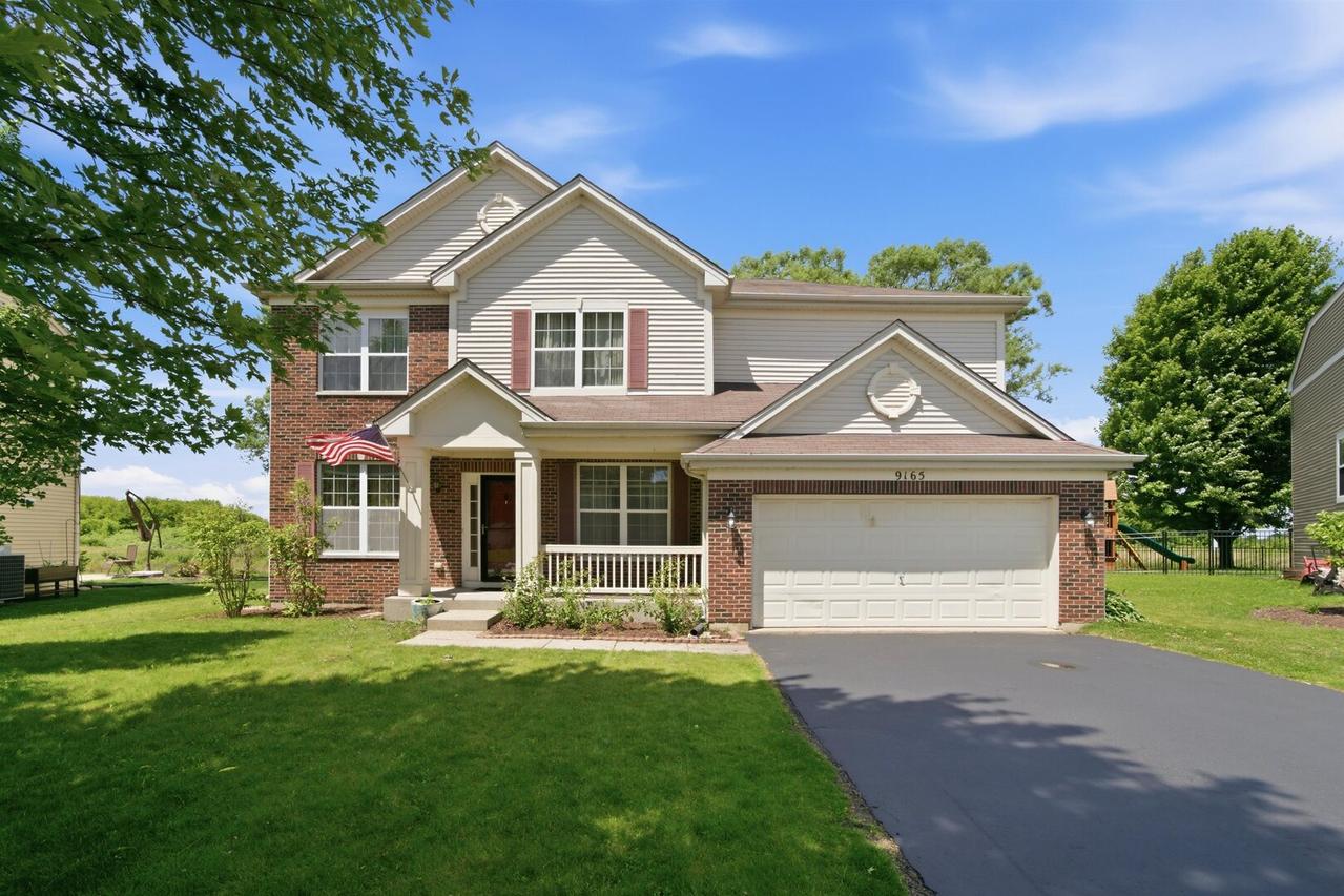 9165 Buckingham Ct., Huntley, IL 60142