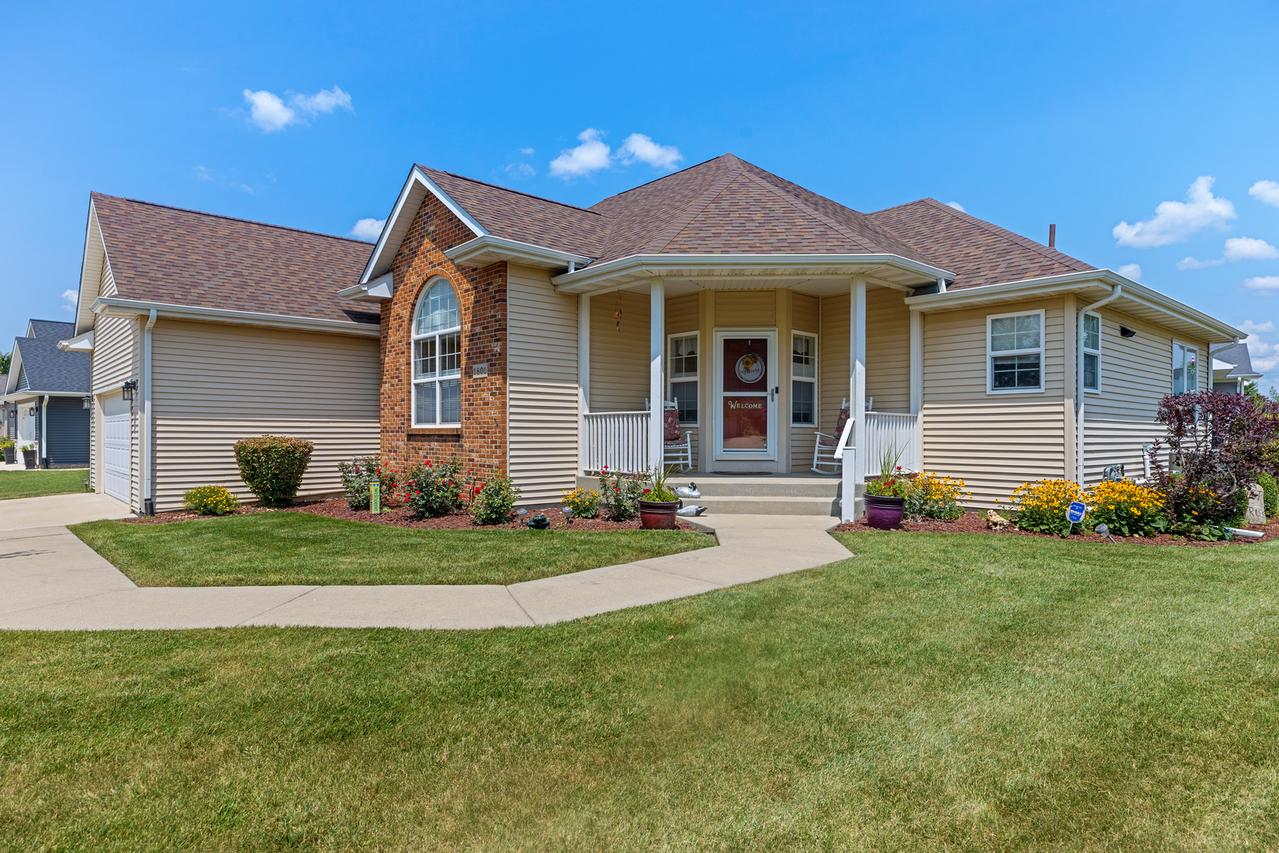 1801 Squires Landing, Rochelle, IL 61068