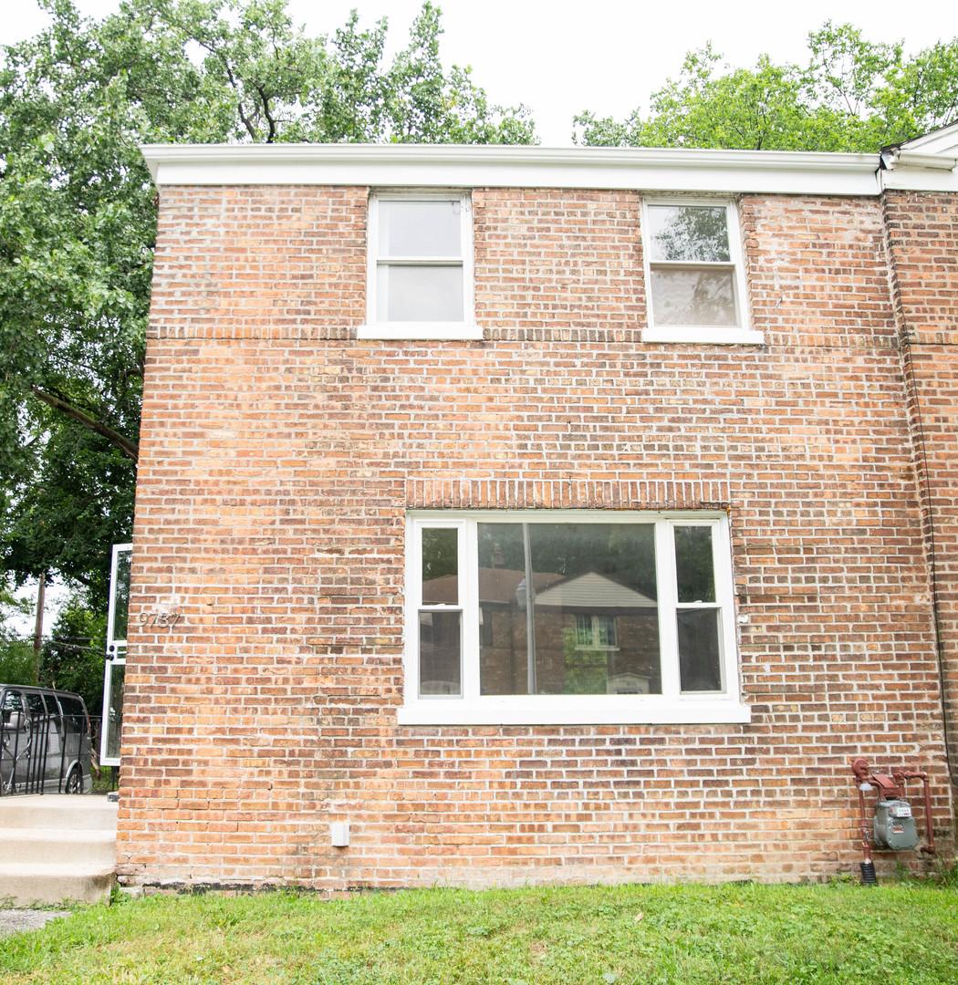 9737 S Merrill Ave., Chicago, IL 60617