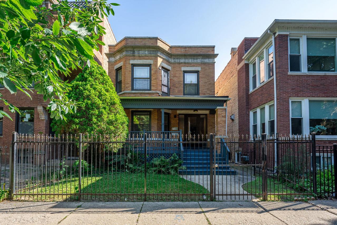 1507 W Hollywood Ave., Chicago, IL 60660