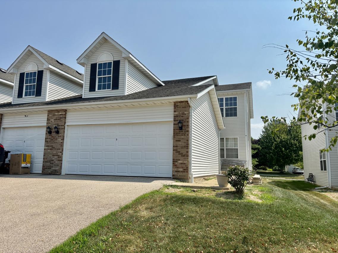 8000 Primrose Pl. #D, Poplar Grove, IL 61065
