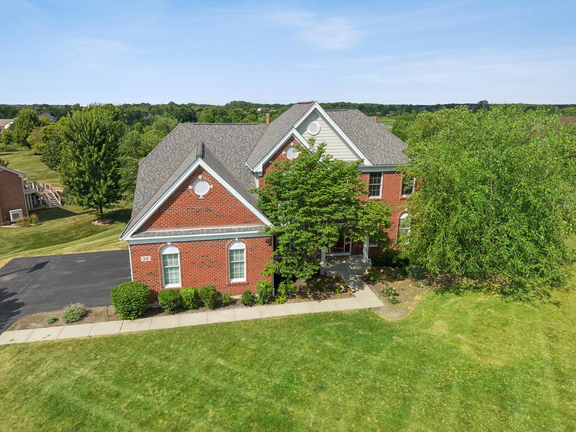 24 Olympic Dr., South Barrington, IL 60010