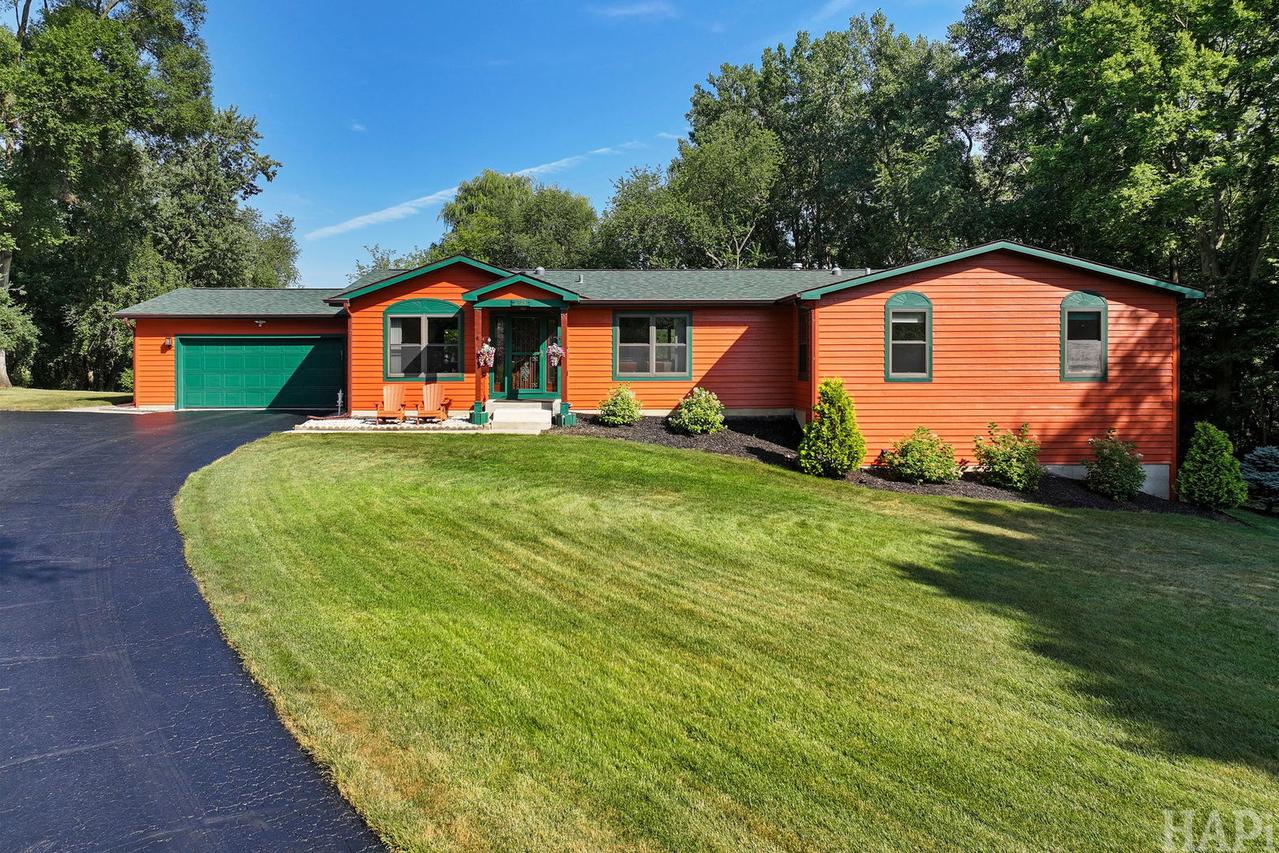 1375 Dunns Ct., Fox Lake, IL 60020